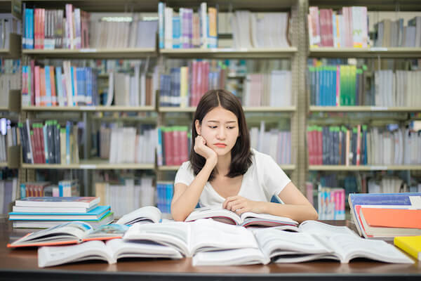 Common Mistakes Students Make When Studying Chinese